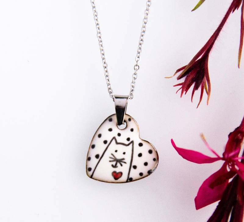 Edelstahl Halskette Mit Herz-Anhänger Katze I Schmuck Tiermotiv, Handgefertigte Stilisierte Gezeichnete von IchbinichSchmuck