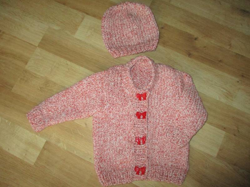 Hand Stricken Baby Mädchen Pullover, Gestrickte Mütze, Strickjacke, 0-3 Monate von Icklepicklebabywear