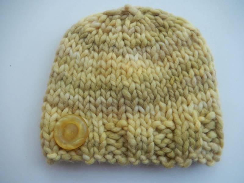 Hand Stricken Babymütze, Gestrickte Gelbe Mischung Hut, 0-3 Monate Mütze von Icklepicklebabywear
