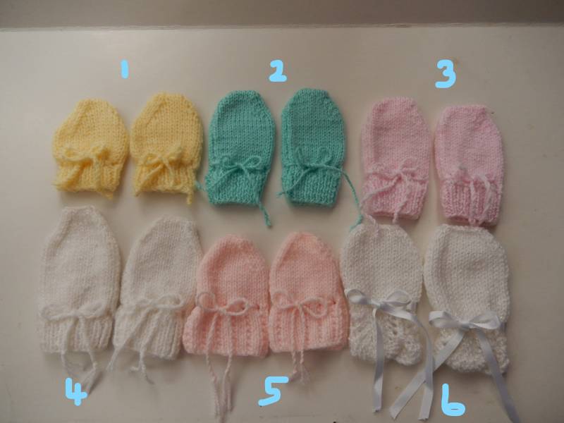 Handgestrickte Babyhandschuhe/Gestrickte Handschuhe von Icklepicklebabywear