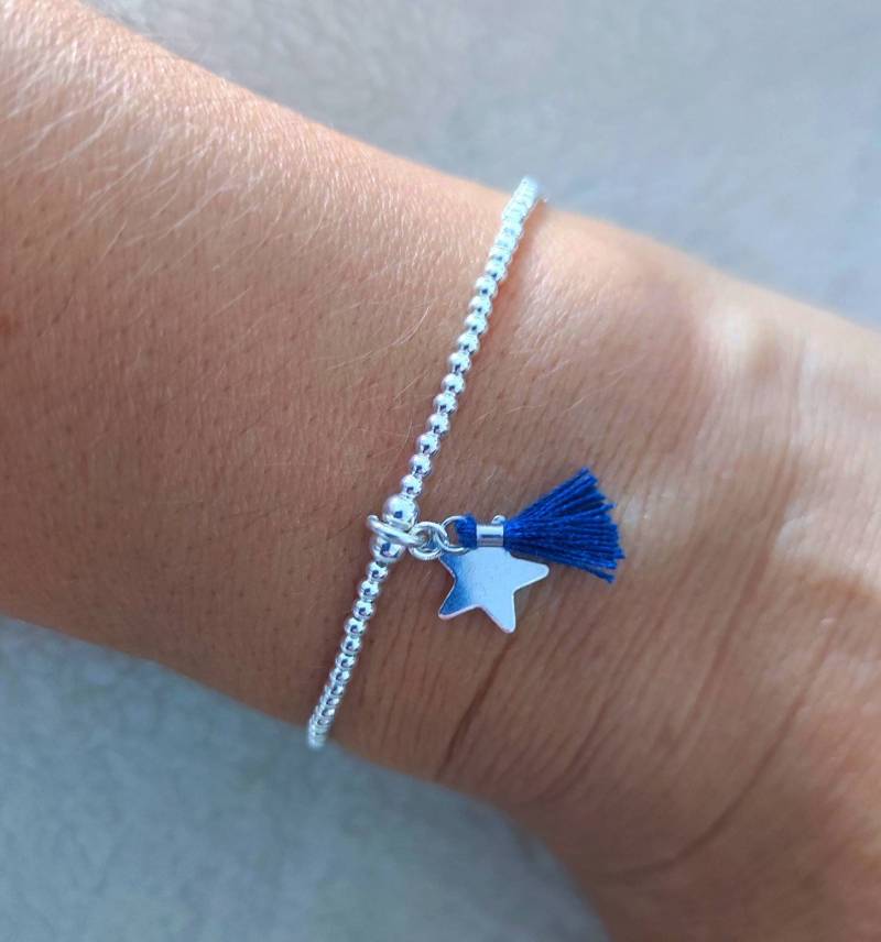 Damenarmband Aus 925Er Silber Mit Quaste Und Sternanhänger | Mehrere Farben Zur Auswahl Damenarmband Aus 925Er Silber Mit Quaste Und Sternanhänger | Mehrere Farben Zur Auswahl von Iconesbijoux