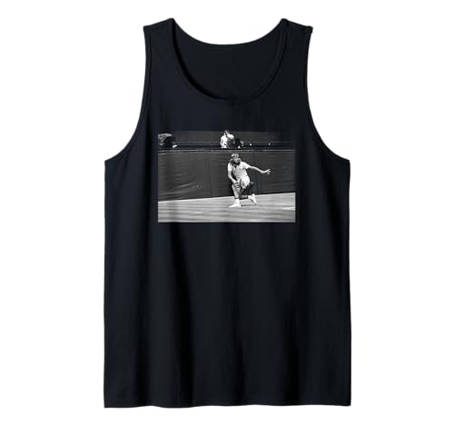 Björn Borg Vs Ilie Nastase Wimbledon Herren Tennis Finale 1976 Tank Top Björn Borg Vs Ilie Nastase Wimbledon Herren Tennis Finale 1976 Tank Top von Iconic Photo Moments