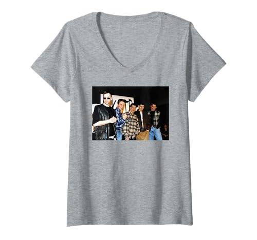 Damen Videostart von New Kids On The Block Never Let You Go T-Shirt mit V-Ausschnitt von Iconic Photo Moments
