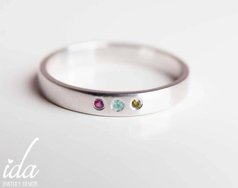 Personalisierter Birthstone Ring - Drei Mütter Neue Mutter Schmuck Silber Sterling von IdaJewelryDesign