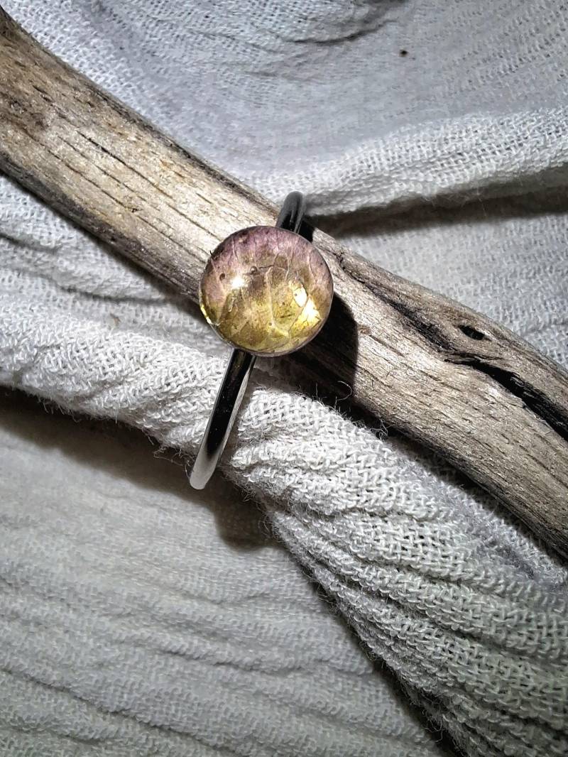 Ring Mit Echter Hortensienblüte| Natürlicher Schmuck Uv-Resin Ring Mit Echter Hortensienblüte| Natürlicher Schmuck Uv-Resin von IdeenSchimmerShop