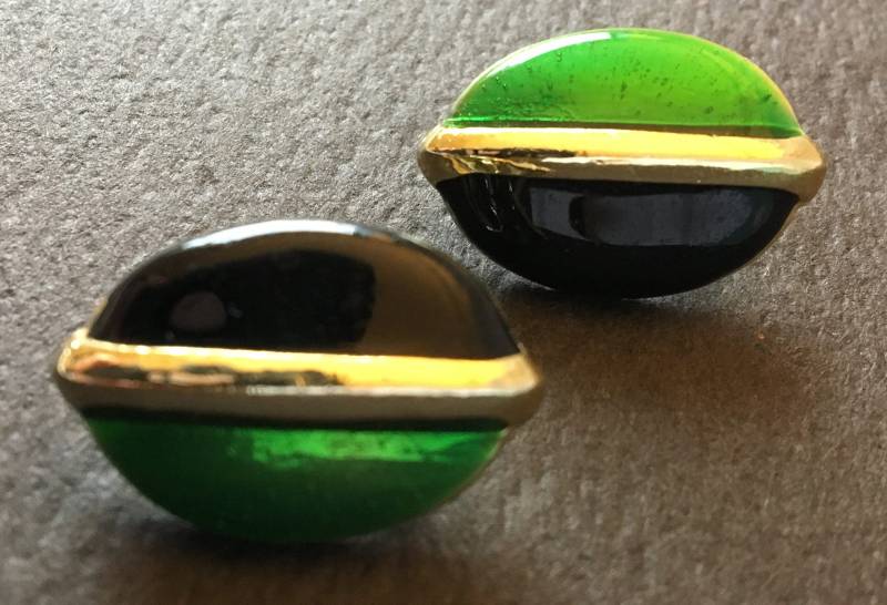 Vintage Emaille Ohrclips Vintage Emaille Ohrclips von IdlewildEmporium2