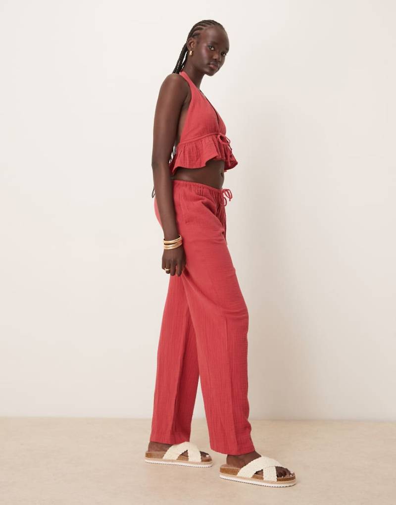 Iisla & Bird - Strandhose in Rot mit schmalem Bund, Kombiteil von Iisla & Bird