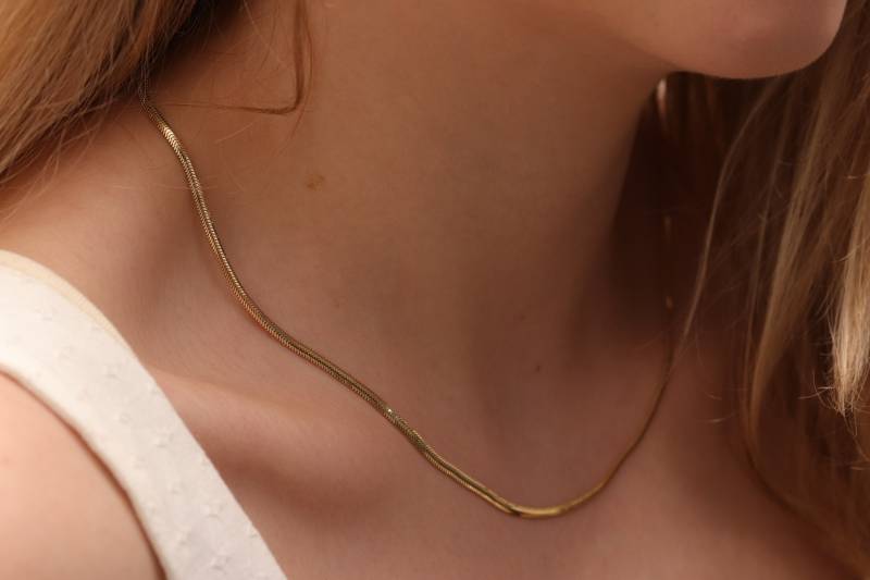 14K Gold Überlagerte Schlangen-Halskette/Handgemachte Goldschlangen-Halskette Goldschlangen-Kette Vorhanden in Und Weißgold von IkeFineJewelry