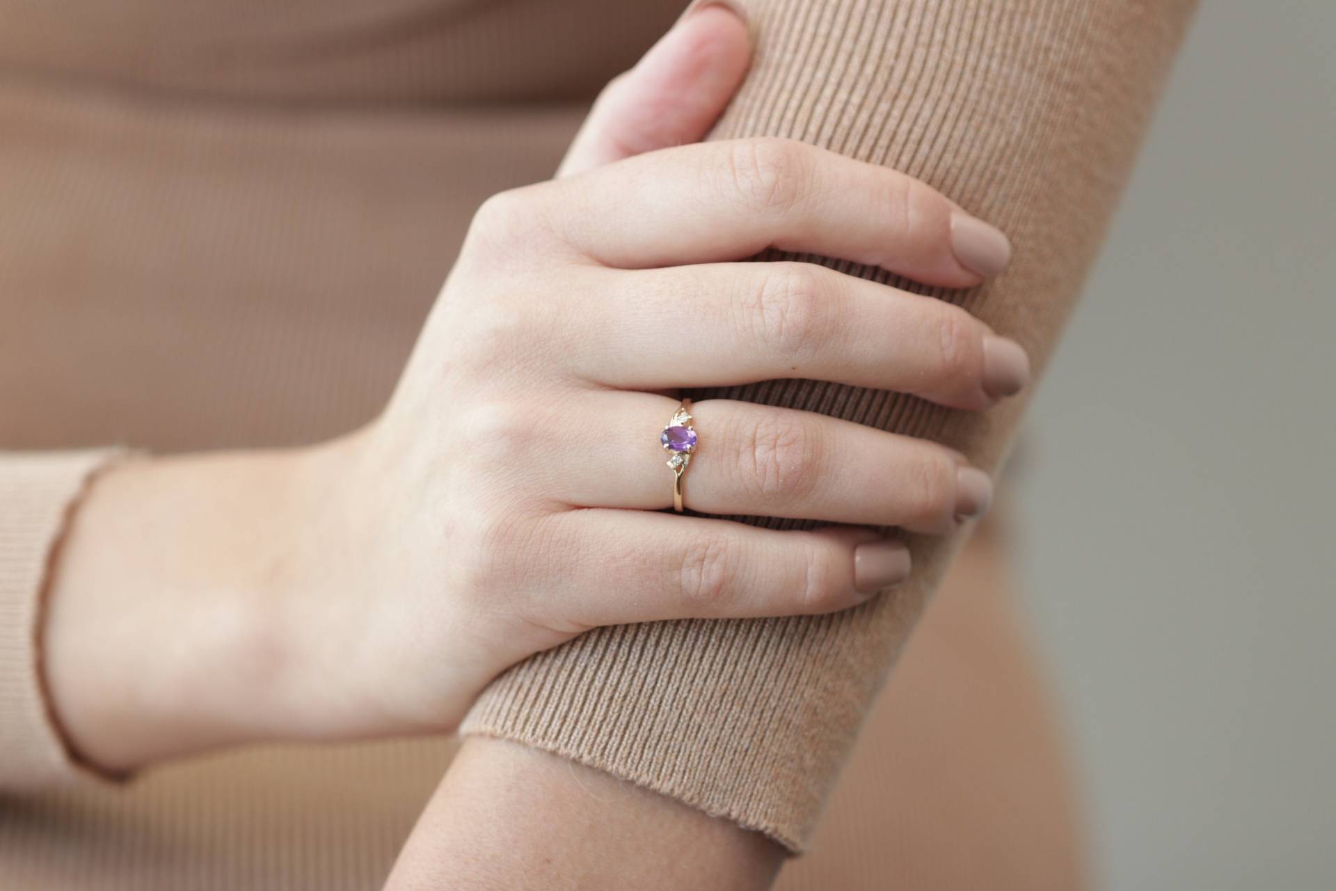 14K & 18K Gold Echter Amethyst Mit Diamant Ring/Februar Geburtsstein Purpur Erhältlich in Gold, Roségold, Weißgold von IkeFineJewelry