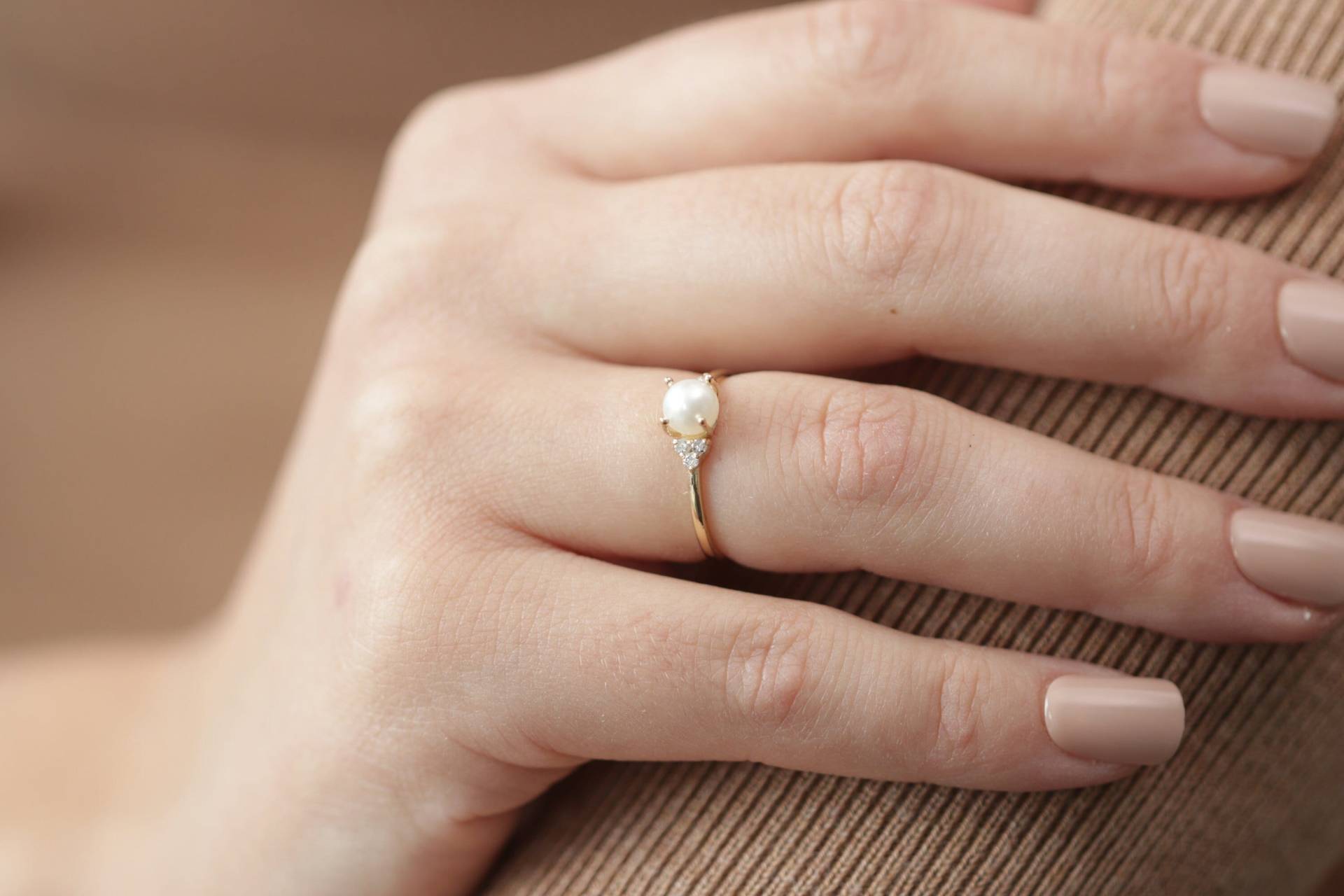 14K & 18K Gold Naturperlen Ring Mit Diamant/Handgemachter Echt Perlen Perlenring Weihnachtsgeschenk Muttertagsgeschenk von IkeFineJewelry