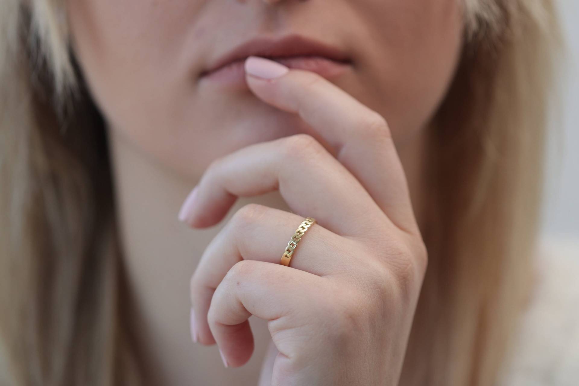 8K 14K 18K Massive Gold Curb Chain Ring/Handgemachter Massiver Erhältlich in Gold, Roségold Und Weißgold von IkeFineJewelry