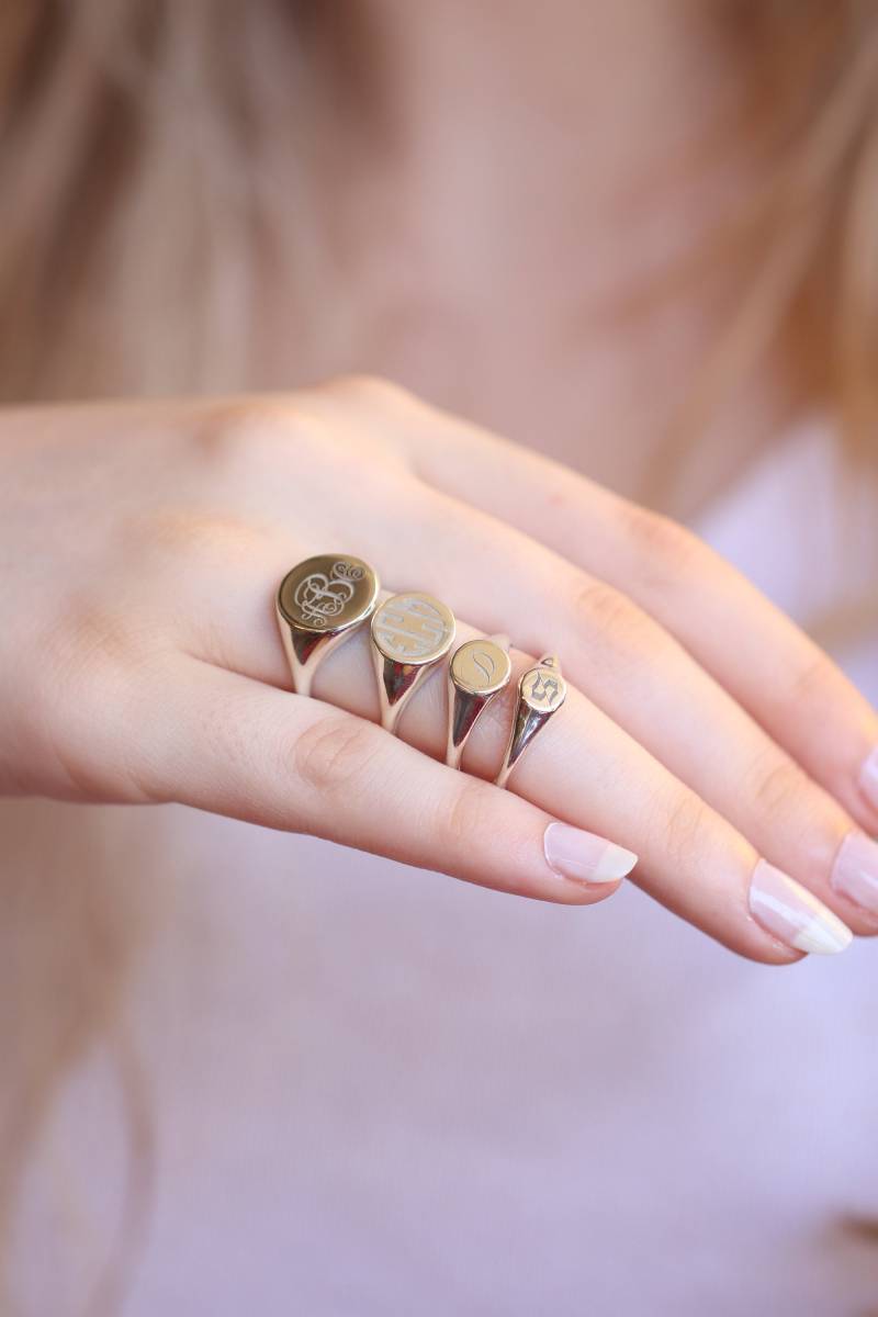 14K 18K Vollgold Siegelring/Handgemachter Erhältlich in Gold, Roségold Und Weißgold von IkeFineJewelry