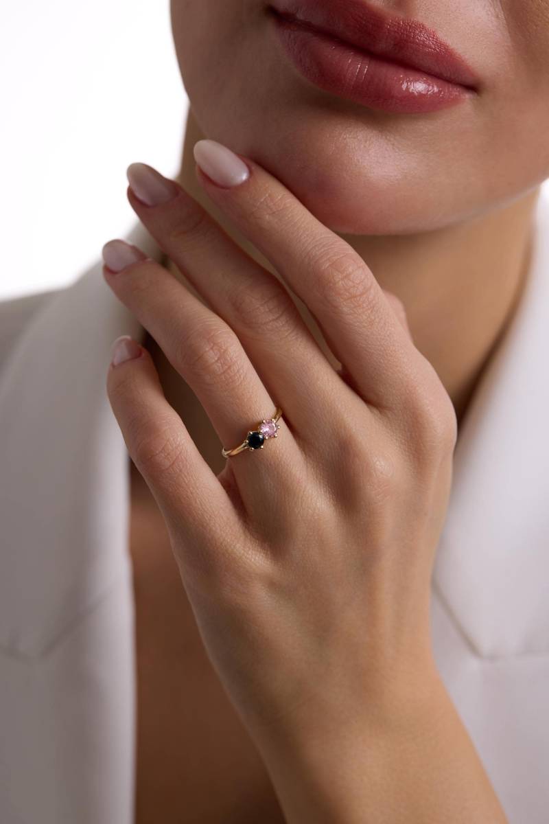 Zwei Stein Geburtsstein Ring, Rosa Und Blau Edelstein Zierliche Goldring Für Frauen, Personalisierte Geschenk, Versprechen Weihnachtsgeschenk Sie von IkeFineJewelry