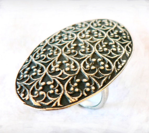 Großer Silberring, Oxidiertes Sterlingsilber, Oval Mit Herzdesign, Jugendstil, Statementring, Groß Und Bequem, Blattmuster, Ilanamir von IlanAmirJewelry