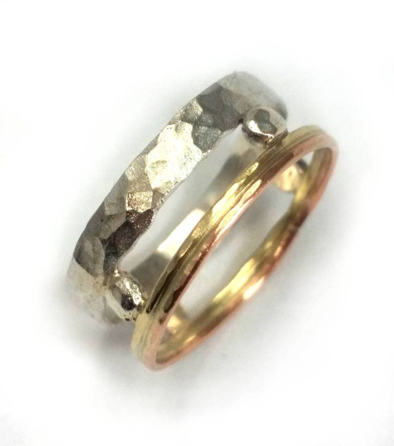 Einzigartiger Ehering, Rotgold Und Gelbgold, Handgearbeiteter Ring, Leichter Damenring, Moderner Ilanamir von IlanAmirJewelry
