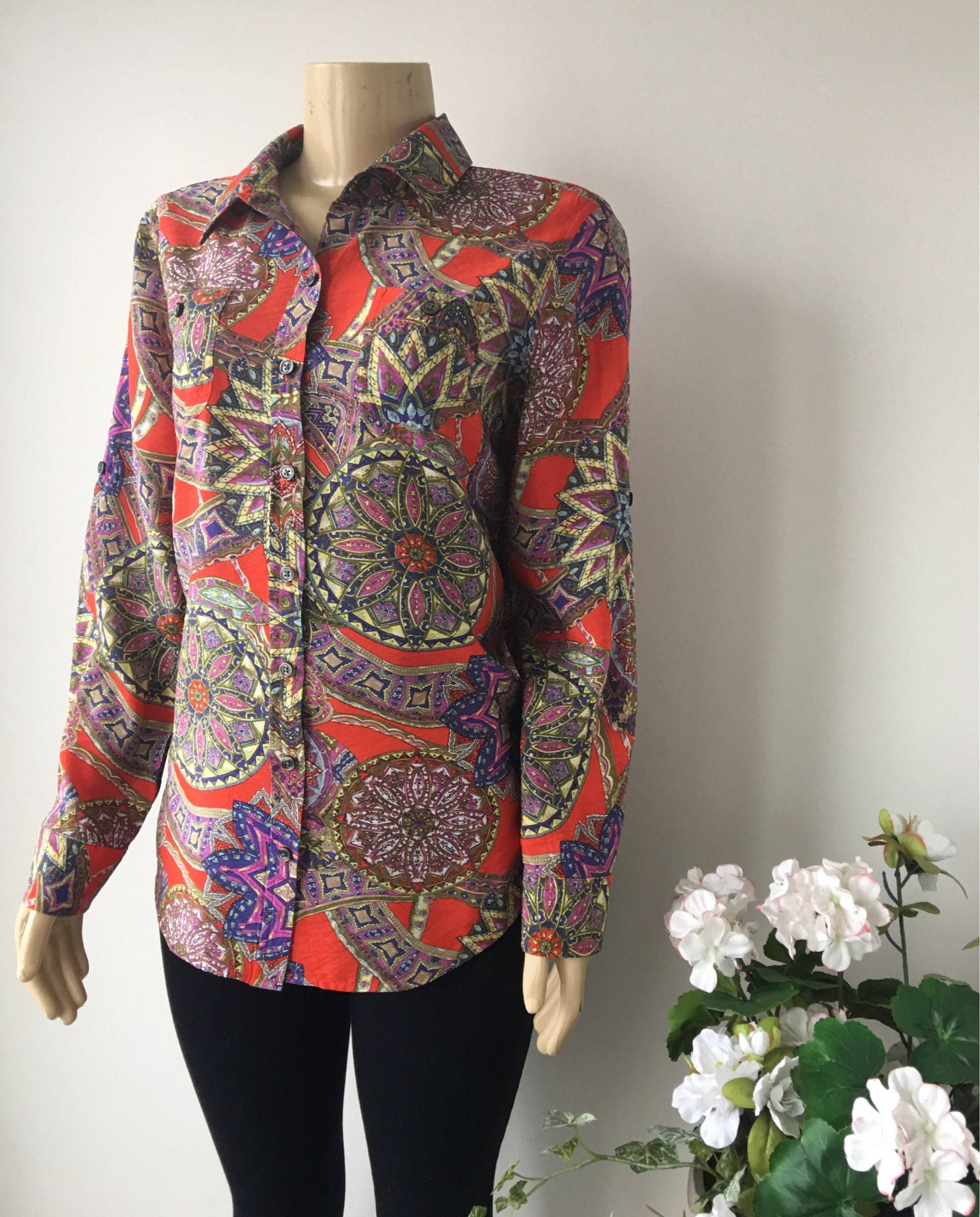Vintage Mandala Print Bluse 80Er Jahre Van Heusen Bluse Durchgeknöpft, Grösse M von IldiVintage