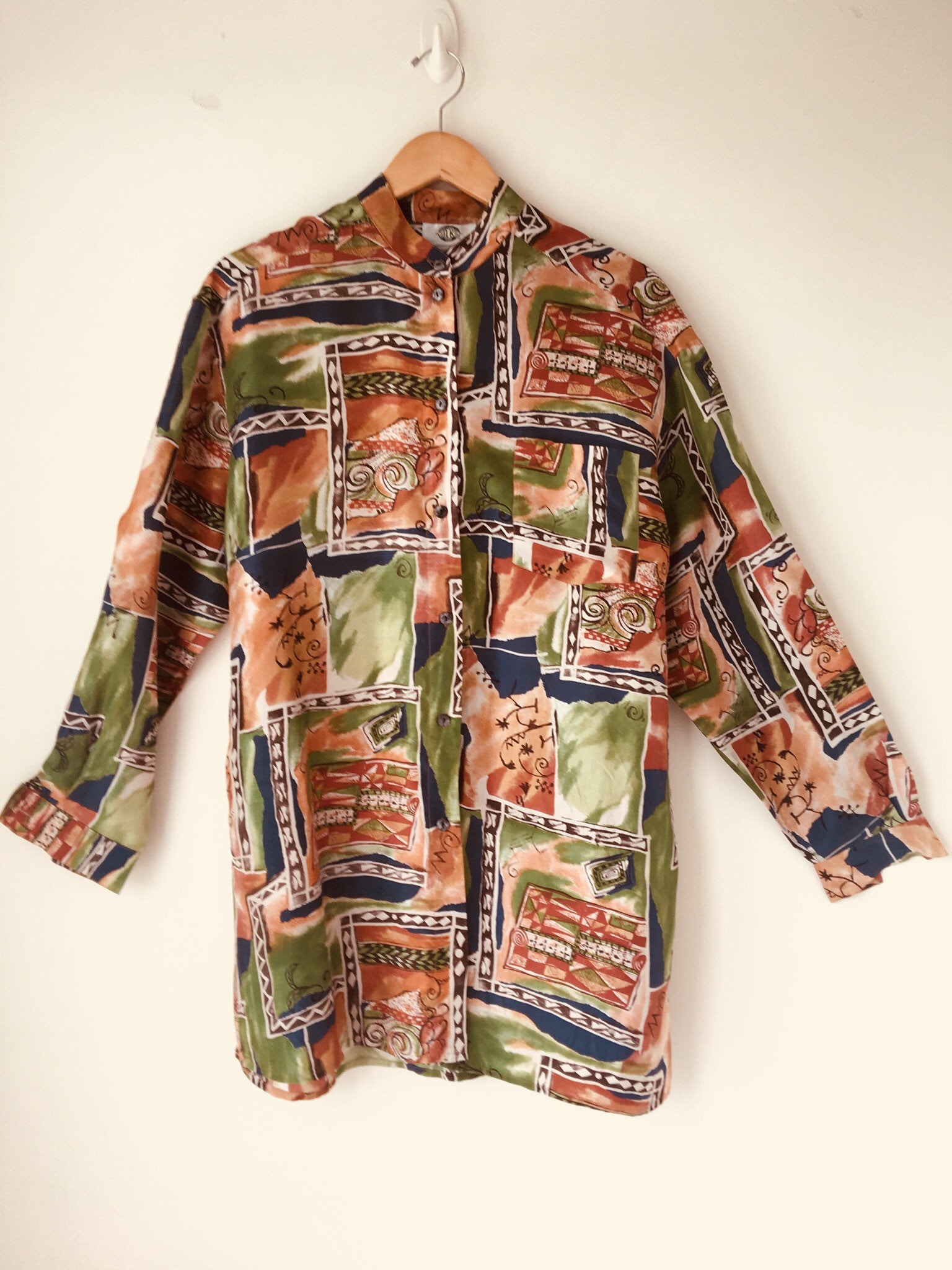 Vintage Seide Tunika Top Abstraktes Muster, Plus Size, 90Er Jahre Stil von IldiVintage