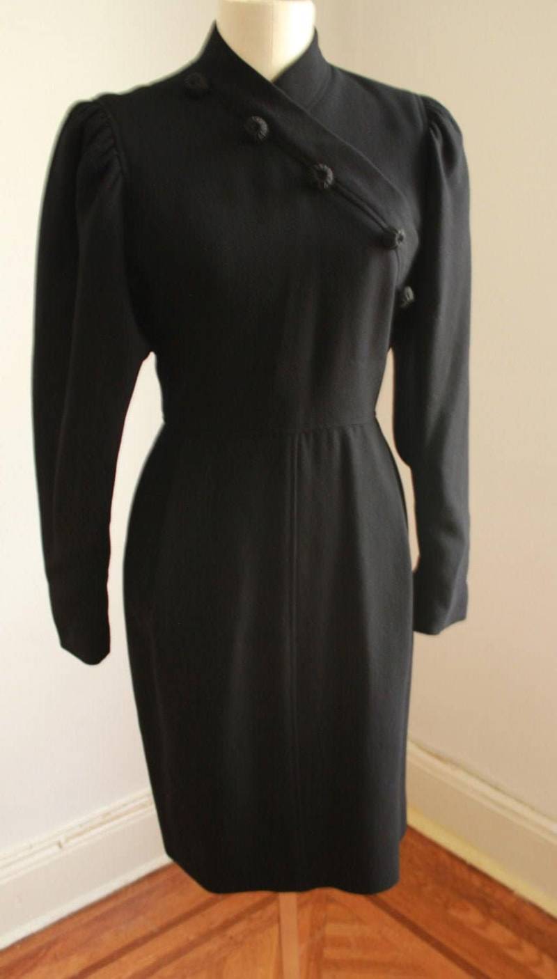Vintage Oscar De La Renta Schwarzes Midi Kleid 1980S Designer Calvary Style von IllPreparedVintage