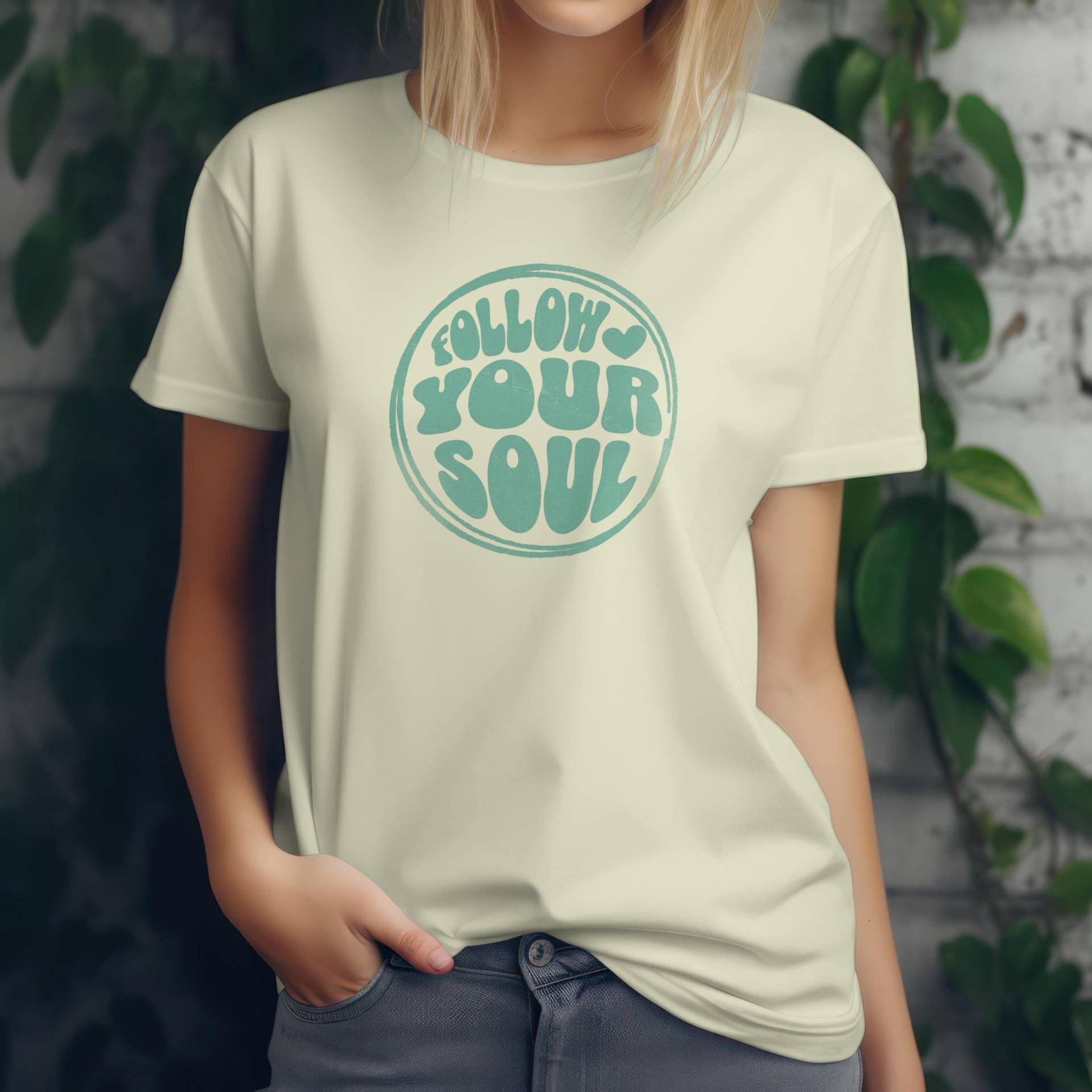 Follow Your Soul/ Unisex Softstyle T-Shirt von IlluminationbySascha