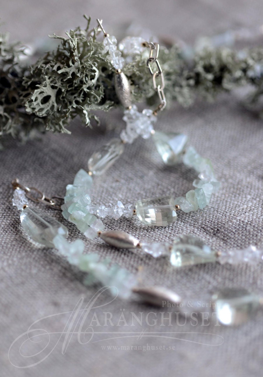 Halskette Mit Rohen Kristall Turmaline, Herkimer Diamant/Quarz Und Prasiolith, Oper Länge Halskette Mit Rohen Kristall Turmaline, Herkimer Diamant/Quarz Und Prasiolith, Oper Länge von IllunisMoon