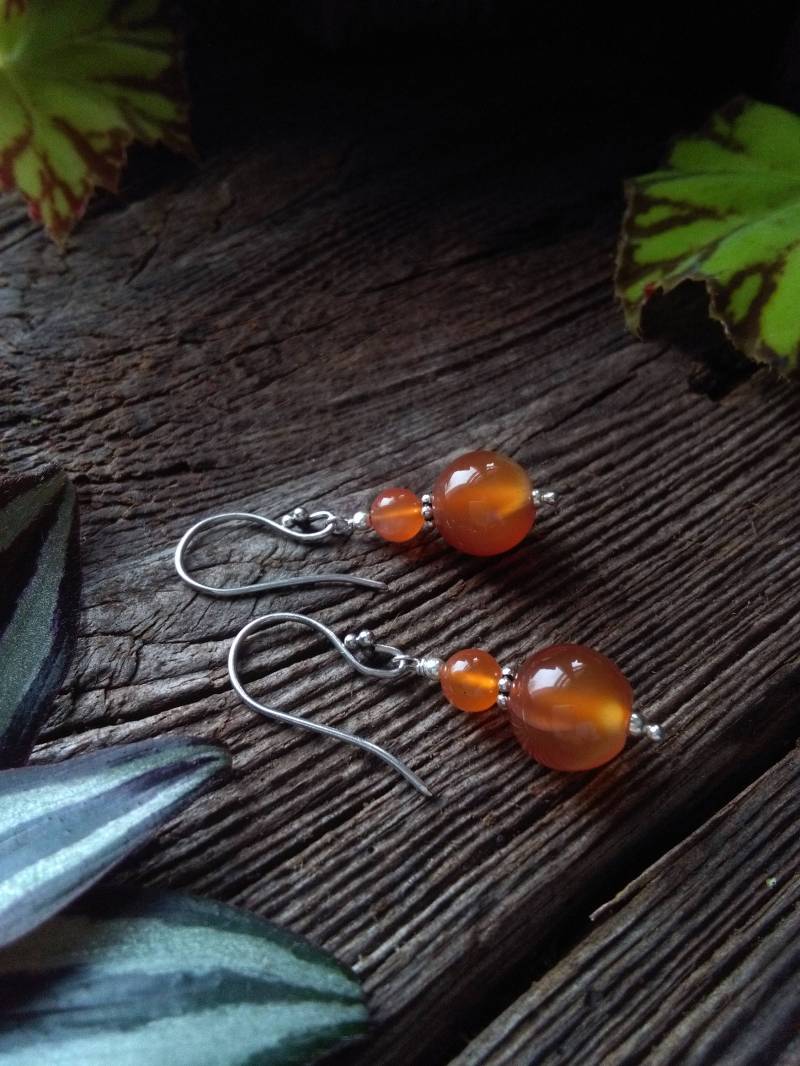 Licht Orange Karneol Ohrringe Sterling Silber Licht Orange Karneol Ohrringe Sterling Silber von IllunisMoon