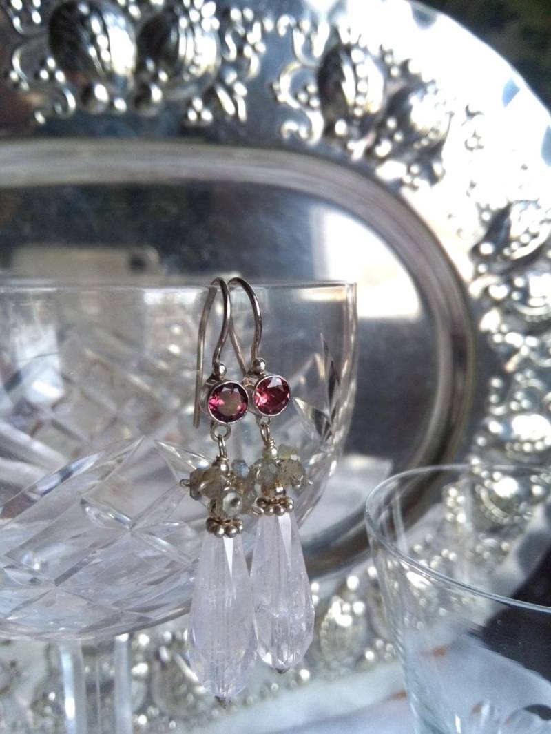 Turmalin, Labradorit Und Rosenquarz, Sterling Silber Tropfen Ohrhänger von IllunisMoon