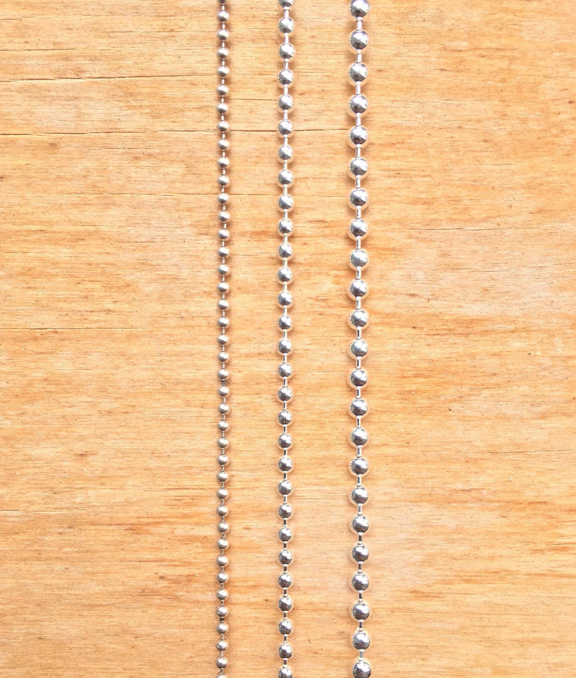 Elia Armbänder | Eco Sterling Silber Kugel Armband Unterschiedliche Dicke Weihnachtsgeschenk Für Sie Zubehör Kaltes Wetter Elia Armbänder | Eco Sterling Silber Kugel Armband Unterschiedliche Dicke Weihnachtsgeschenk Für Sie Zubehör Kaltes Wetter von Illustrationist