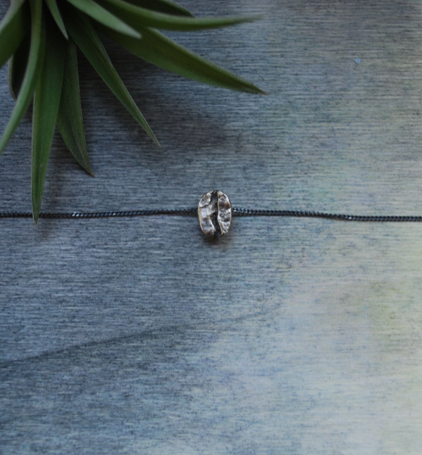 Java Halskette | Eco Sterling Silber Kaffeebohne Feinsilber Weihnachtsgeschenk Für Sie Winterschmuck Java Halskette | Eco Sterling Silber Kaffeebohne Feinsilber Weihnachtsgeschenk Für Sie Winterschmuck von Illustrationist