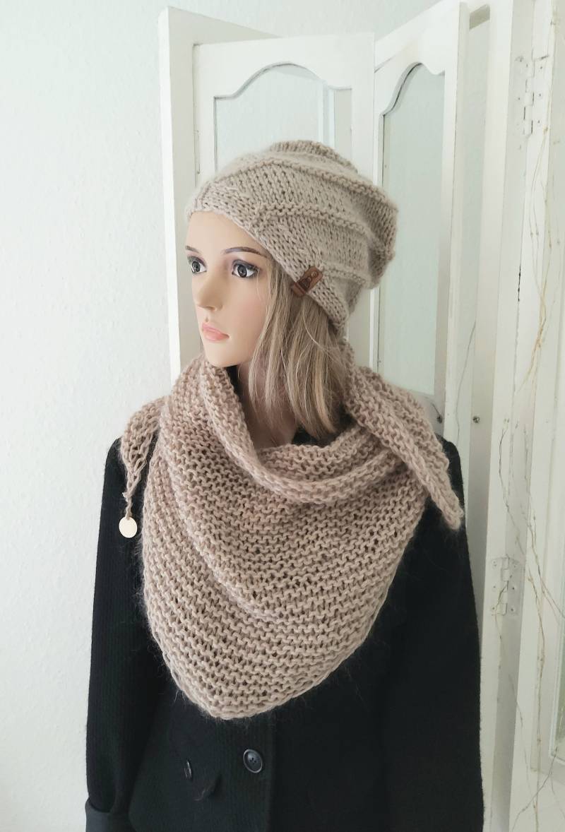 Kaschmir, Recycelt, Set, Mohair/Seide Dreiecktuch, Stola, Mütze , Zart, Handgestrickt von IlonasKreativStube