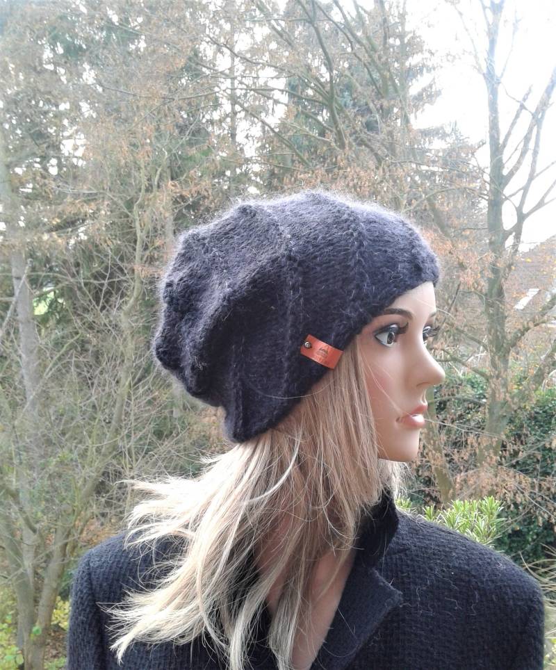 Kaschmir/Seide Mütze Damen, Schwarz , Weich Warm, Label, Handgestickt von IlonasKreativStube
