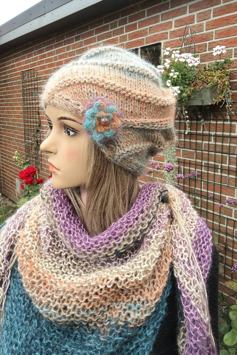 Set Xxl Mohair/Seide Dreiecktuch, Stola, Mütze Blume, Zart, Handgestrickt Farbverlauf, Blau, Rost, Violett Töne von IlonasKreativStube