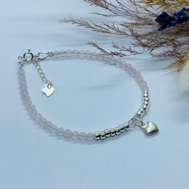 Armband Aus Rosenquartz Mit Silber Herz von ImeliaJewelry