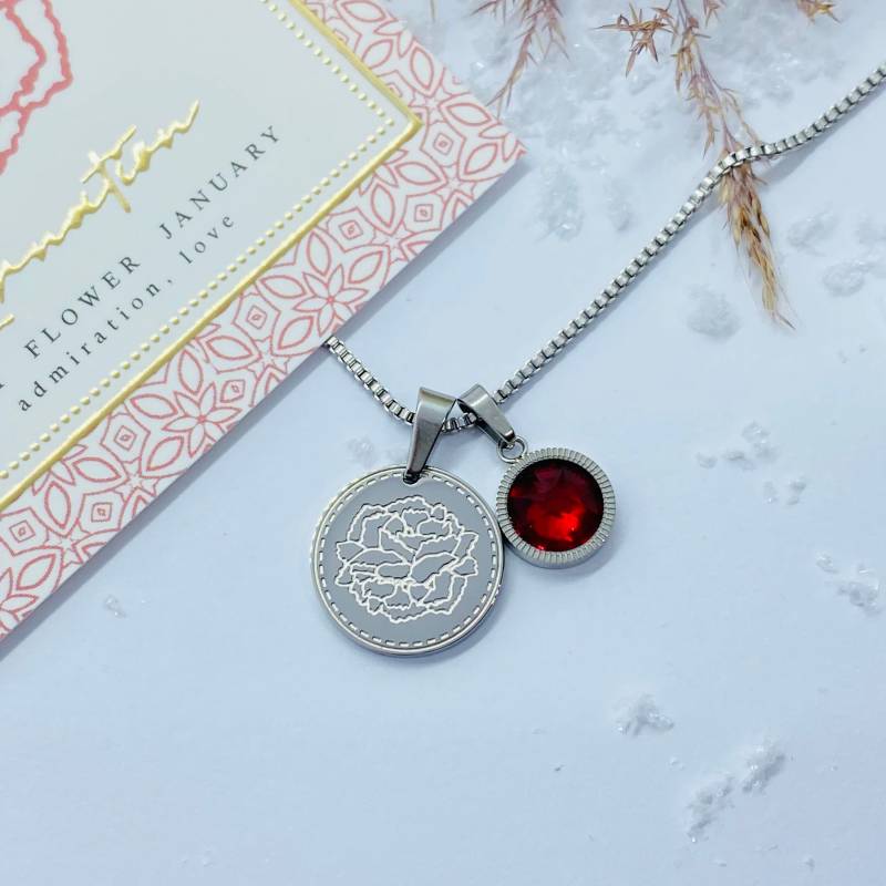 Collier Geburtsblume Nelke Mit Swarovski Geburtsstein Januar von ImeliaJewelry