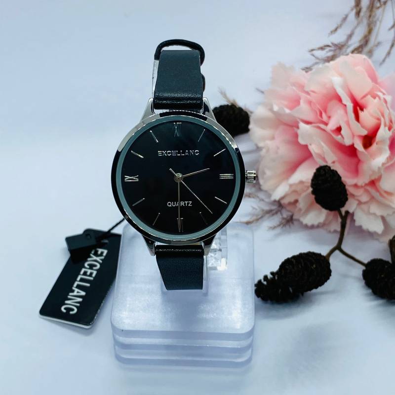 Excellanc Damenuhr Mit Band Aus Lederimitat Schwarz von ImeliaJewelry
