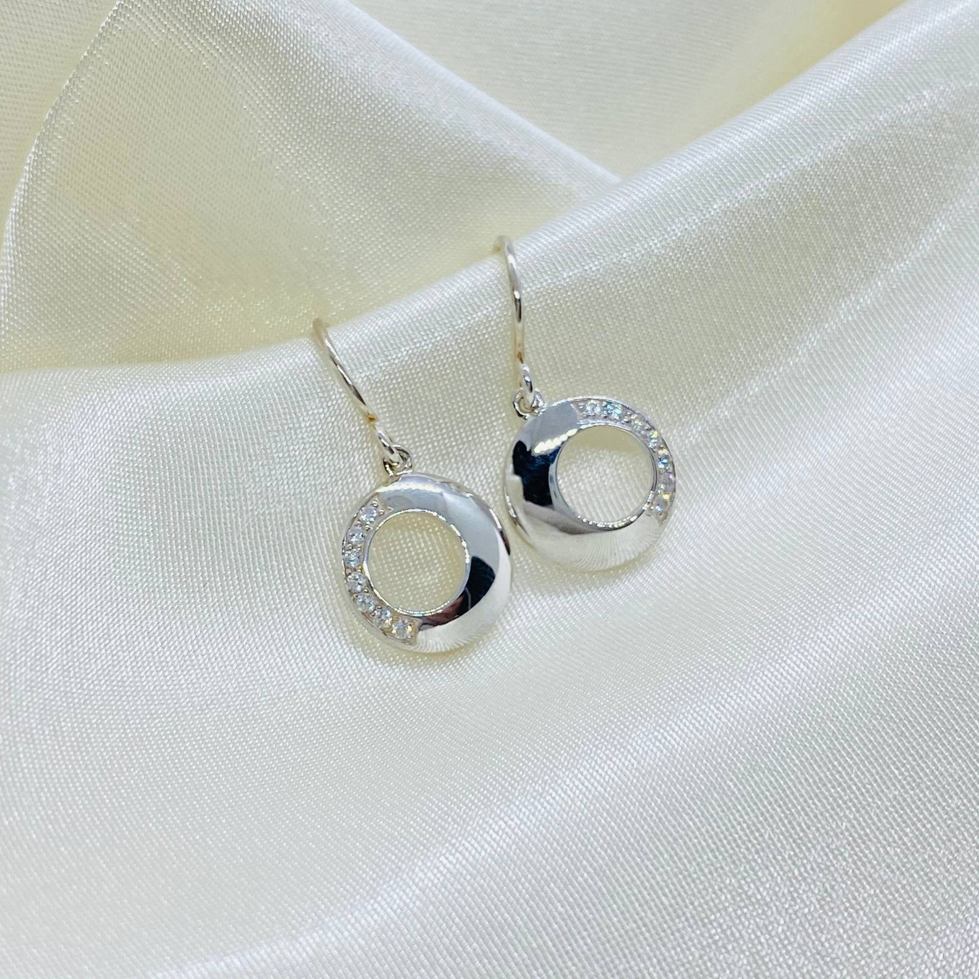 Ohrhänger Mit 14 Zirkonia - Silber 925 von ImeliaJewelry