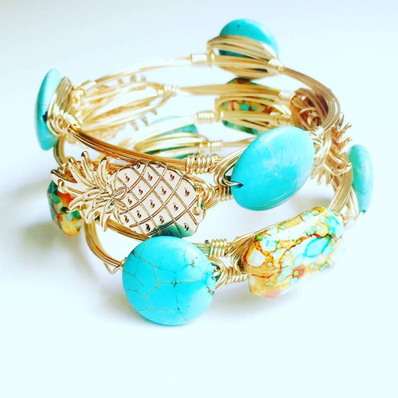 Ananas Drahtwickelarmband Armband, Armreif, Bourbon Und Boweties Inspiriert, Gold Golddraht Armreif Ananas Drahtwickelarmband Armband, Armreif, Bourbon Und Boweties Inspiriert, Gold Golddraht Armreif von Immeasurablymore2