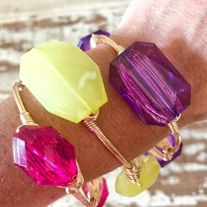 Lila Kristall Armreif, Perlen Bourbon Und Boweties Inspiriert, Draht Armreif Lila Kristall Armreif, Perlen Bourbon Und Boweties Inspiriert, Draht Armreif von Immeasurablymore2