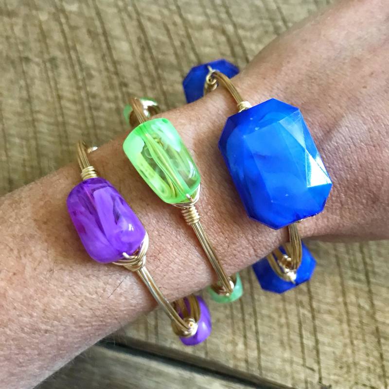 Limettengrüner Armreif, Grüne Perlenarmreif, Bourbon Und Boweties Inspiriert, Grüner Acrylarmband, Limettengrüne Perlenarmband von Immeasurablymore2