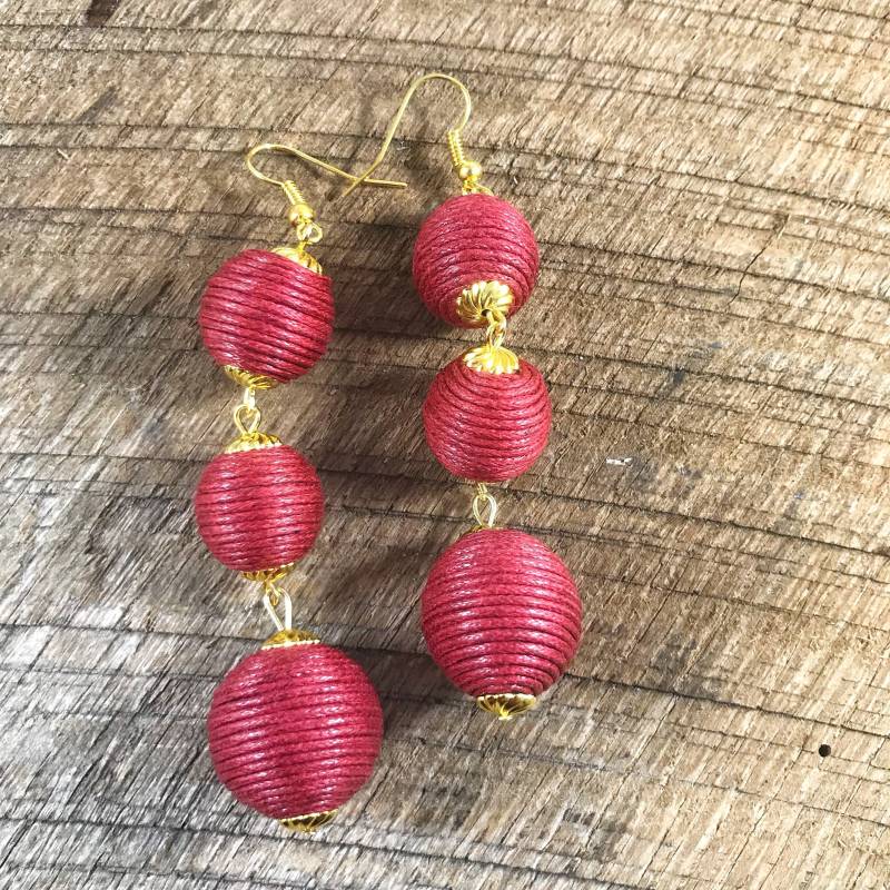 Purpurnen Bonbon Ohrringe, Purpurnen Pom Blutroter Tropfenohrringe, Alabama Kastanienbraun Ohrringe Purpurnen Bonbon Ohrringe, Purpurnen Pom Blutroter Tropfenohrringe, Alabama Kastanienbraun Ohrringe von Immeasurablymore2