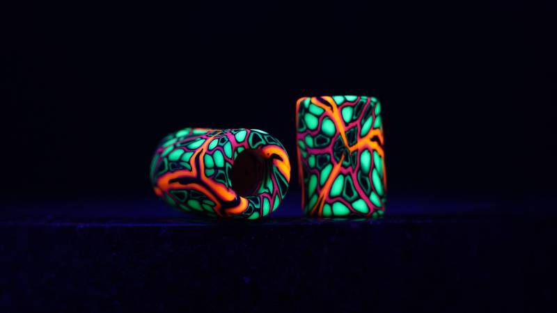 Dreadperlen Set Fluoreszierend Dreadschmuck Uv Perlen Boho Hippie Dreadlockschmuck Leuchtend Rastaschmuck von ImoriTears