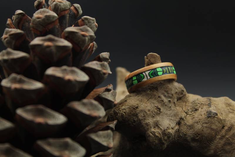 Olivenholz Schmuck Ring Holz Naturschmuck Hippie Holzschmuck Boho Handmade Natur Statement Grün Leicht von ImoriTears