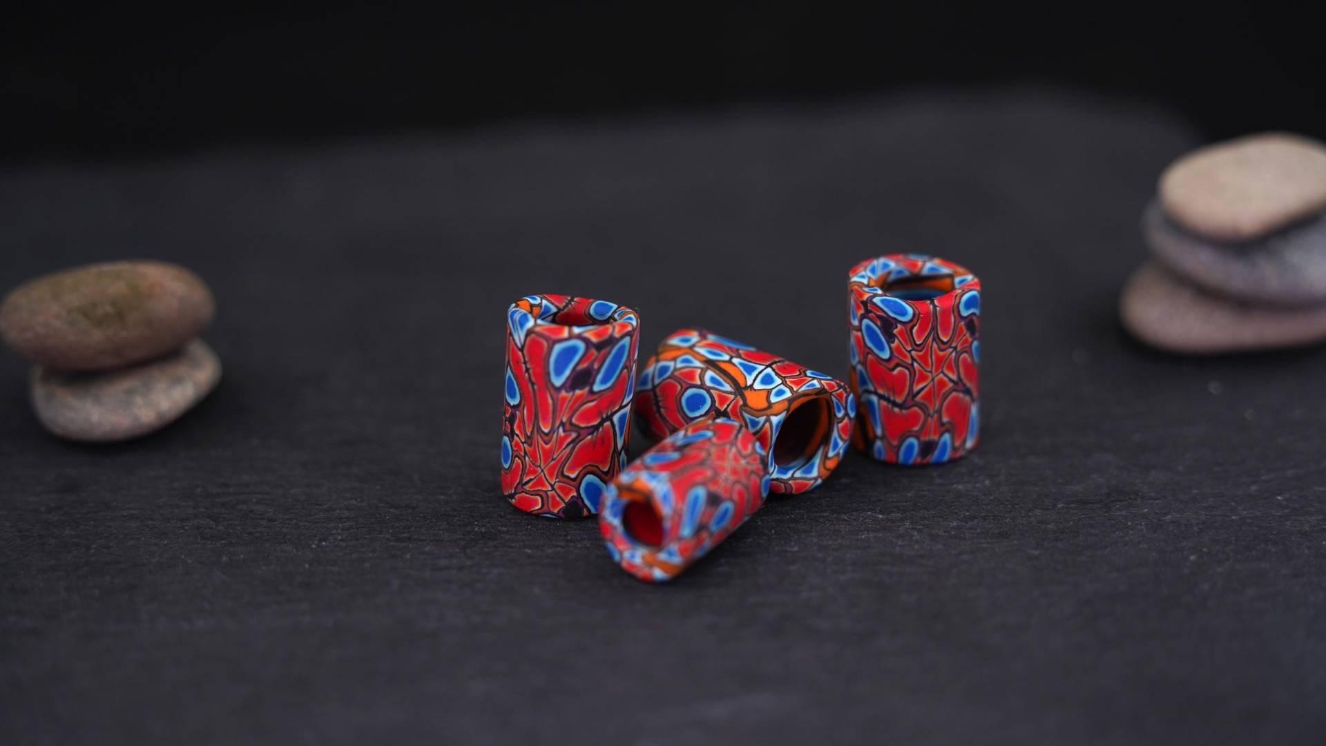 Set Aus 2 Dreadperlen Lockenperlen Dreadschmuck Hippie Geschenk Boho Dreadlock Perlen Handgemacht Fimo Clay Schwarz Dunkel Orange Set Aus 2 Dreadperlen Lockenperlen Dreadschmuck Hippie Geschenk Boho Dreadlock Perlen Handgemacht Fimo Clay Schwarz Dunkel Orange von ImoriTears