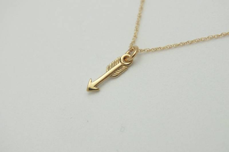 Winziger Pfeil, 14K Solid Gold Pfeilhalskette, Impress Me Schmuck Pfeilhalskette Winziger Pfeil, 14K Solid Gold Pfeilhalskette, Impress Me Schmuck Pfeilhalskette von ImpressMeJewelry