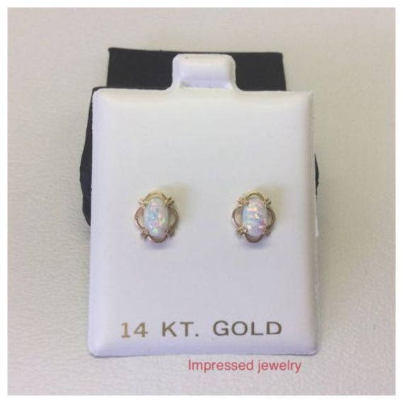 Frauen/Kinder Stilvolle 14K Solid Gelb Echt Gold Oval Opal Bolzen Schraubverschluss Ohrring von ImpressedJewelry1