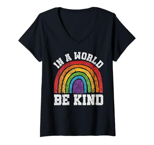 Damen In einer Welt sei nett Vintage Pride Rainbow Gay Pride LGBT T-Shirt mit V-Ausschnitt von In A World Be Kind LGBTQ Pride Month Apparel By Mj