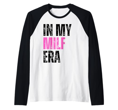 Retro Vintage In My Milf Era Funny Milf Mom Spruch Zitat Mama Raglan Retro Vintage In My Milf Era Funny Milf Mom Spruch Zitat Mama Raglan von In My Milf Era Mom Apparel Gifts For Women Men Tee