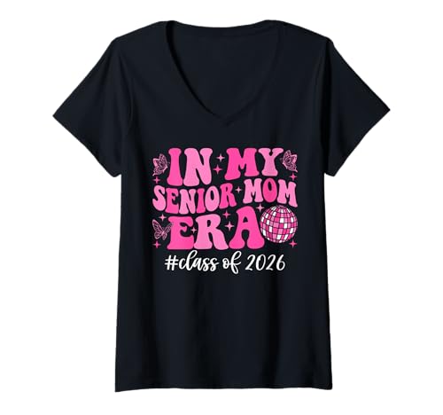 Damen Groovy In My Senior Mom Era Kurs von 2026 Senior Mom 2026 T-Shirt mit V-Ausschnitt Damen Groovy In My Senior Mom Era Kurs von 2026 Senior Mom 2026 T-Shirt mit V-Ausschnitt von In My Senior Mom Era Class of 2026 Graduate