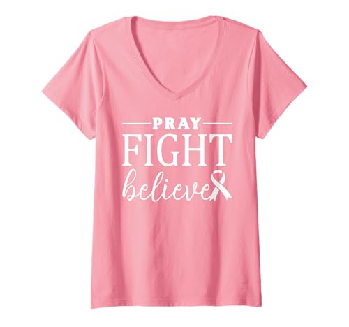 Damen Pray Fight Believe Brustkrebs-Bewusstsein Christlicher Glaube T-Shirt mit V-Ausschnitt Damen Pray Fight Believe Brustkrebs-Bewusstsein Christlicher Glaube T-Shirt mit V-Ausschnitt von In October We Wear Pink Breast Cancer Squad