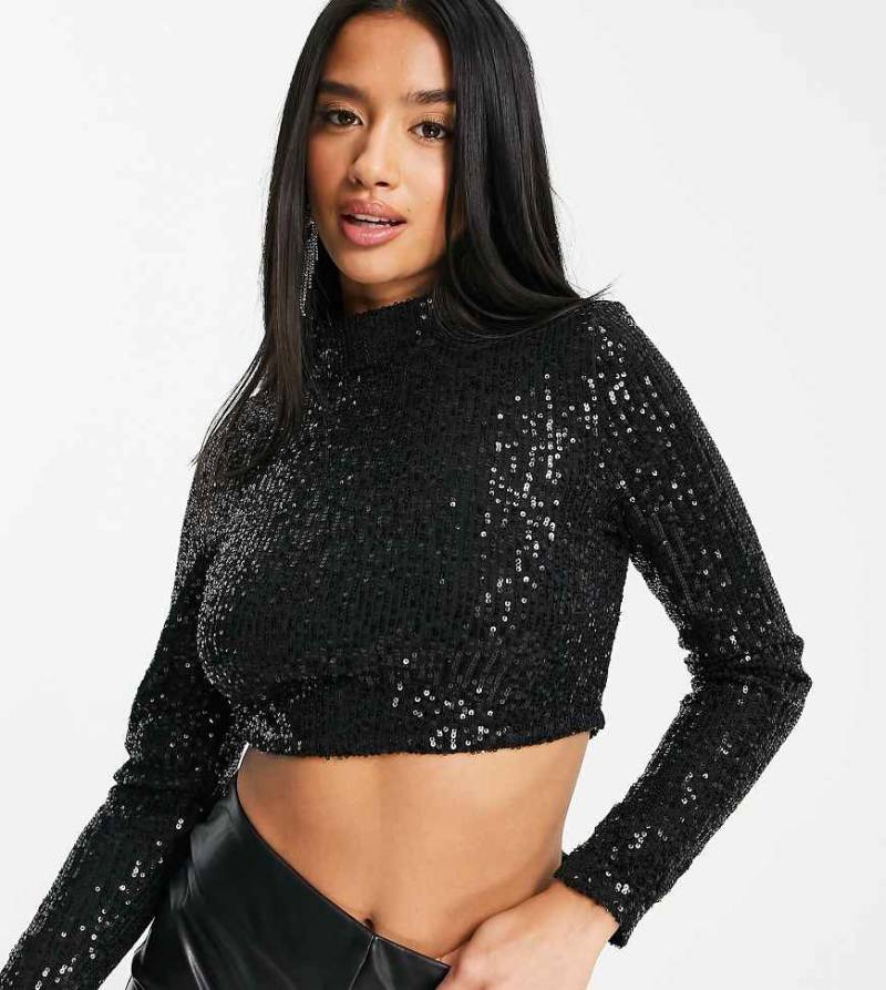 In The Style Petite - Exklusives, hochgeschlossenes Oberteil in Schwarz mit Paillettenbesatz von In The Style Petite