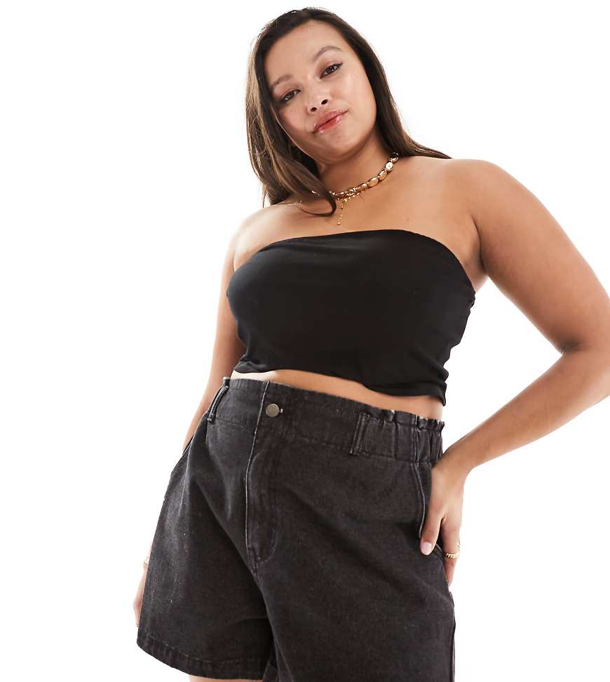 In The Style Plus - Exklusive Jeans-Shorts in Schwarz mit elastischem Paperbag-Bund In The Style Plus - Exklusive Jeans-Shorts in Schwarz mit elastischem Paperbag-Bund von In The Style Plus